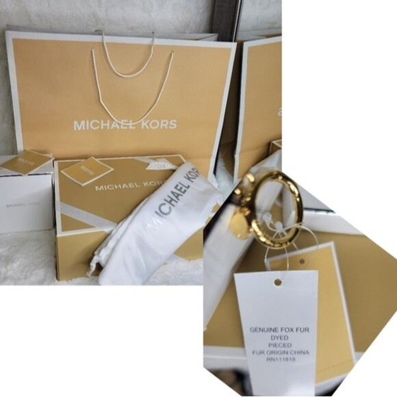 🎀 Michael Kors 3 SET Matching Shoulder Bag Tote Handbag Wallet Charm Pom NWT - Picture 13 of 14